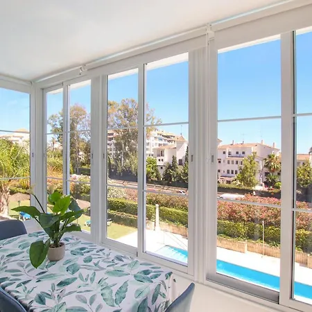 Apartamento 2 Hab. En Puerto Banus - N. Andalucia Appartement